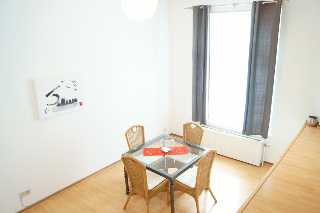 Appartement Impasse Pitchoune Bruxelas Exterior foto